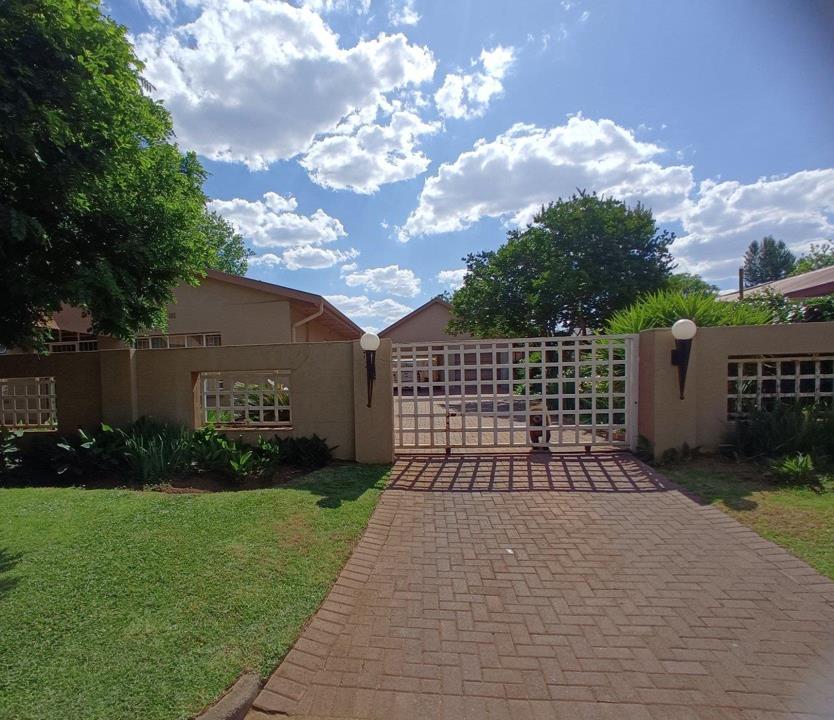 3 Bedroom Property for Sale in Potchefstroom Industrial North West